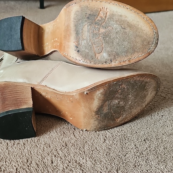 Freebird by Steven Pink/Tan Hue Heels - Picture 4 of 4